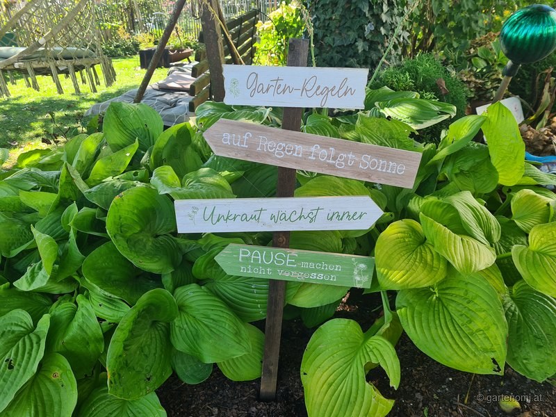 Garten-Regeln Wegweiser